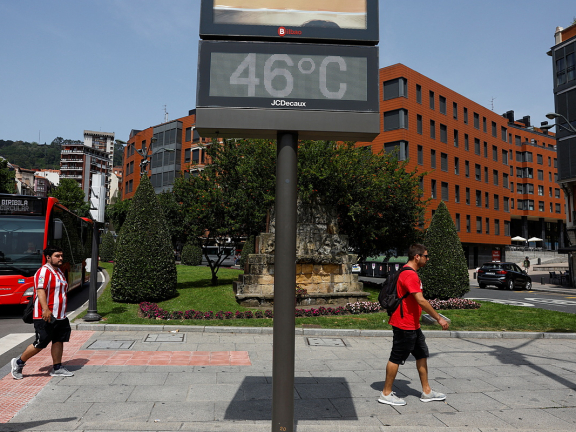 SÓNG NHIỆT Ở CHÂU ÂU BAO TRÙM 16 THÀNH PHỐ LỚN NHỎ