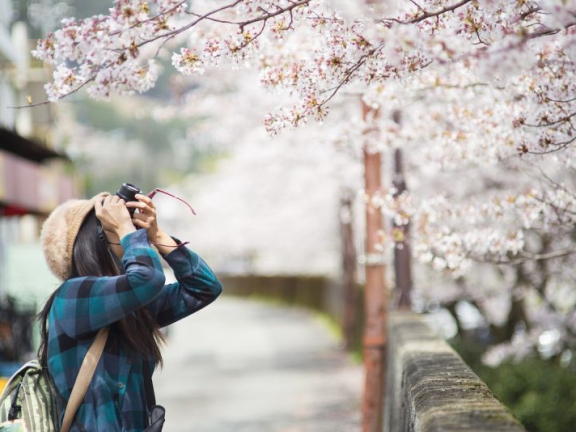 5 ĐIỂM DU LỊCH NƯỚC NGOÀI ĐẸP NHẤT THÁNG 3/2025