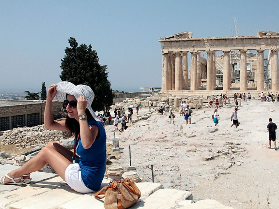 NHỮNG ĐIỀU BẠN CẦN BIẾT KHI ĐẾN DU LỊCH CÁC VÙNG NẮNG NÓNG